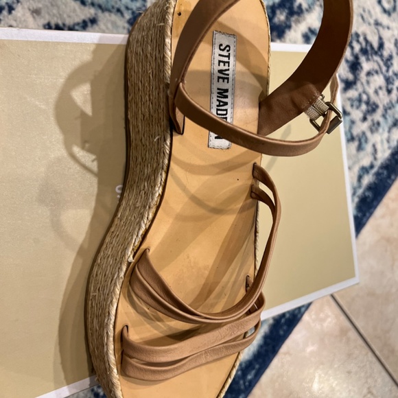 Steve Madden shoes - Picture 2 of 2